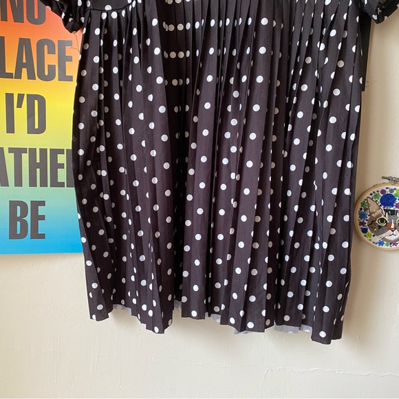 Asos Black & White Polka Dot Pleated Mini Dress Size 12 - Picture 3 of 6